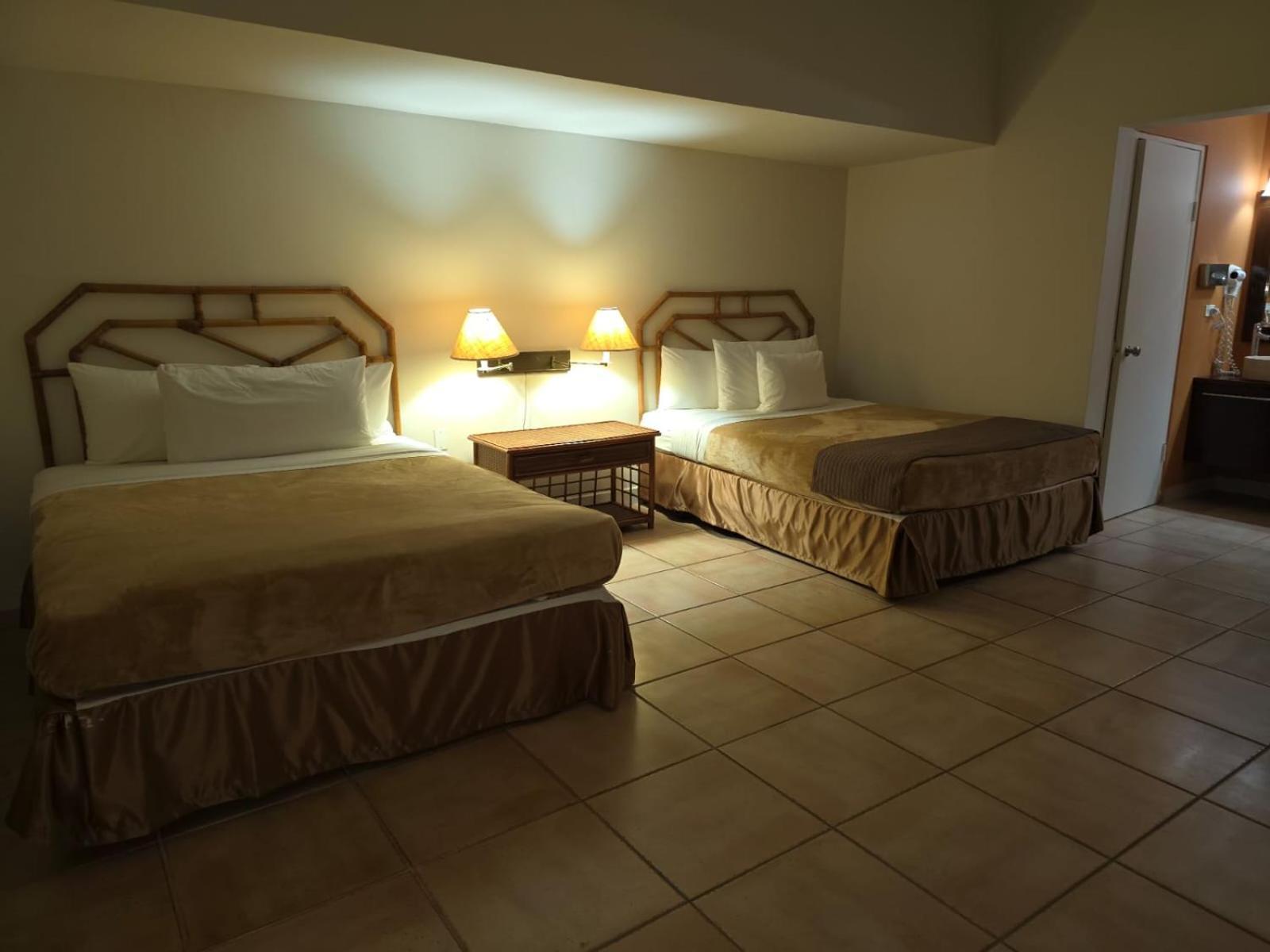 Private Family Room In Coronado Luxury Club & Suites Playa Coronado Exteriér fotografie
